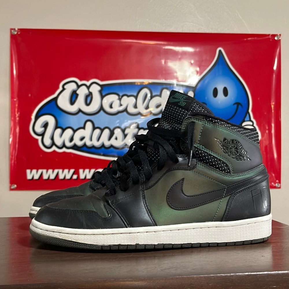 Nike sb x Jordan first collab shoe size 10